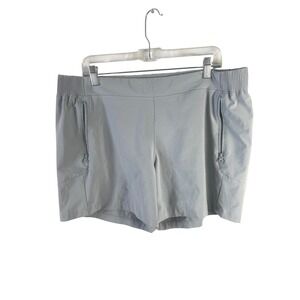 Columbia‎ Women's PFG Performance Shorts Size XL Gray Zip Pockets Outdoors
